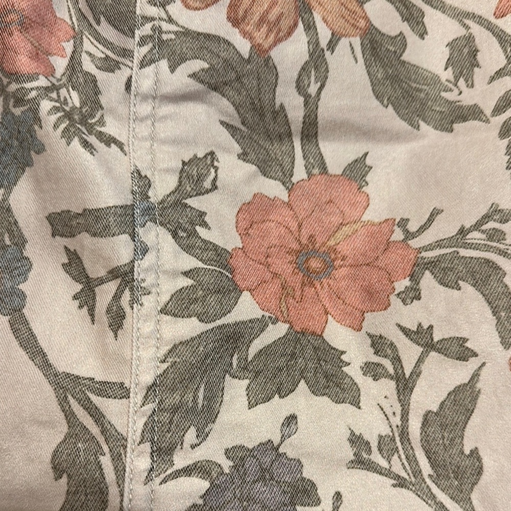 Floral Print Charlie B Women's Skirt w/ Built in Shorts - Picture 2 of 5